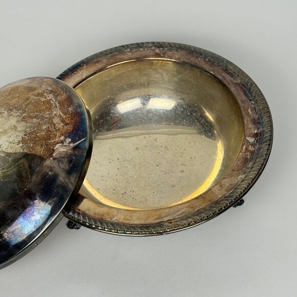 Vintage FB Rogers Silver Co1883 Footed Round Serving Dish with Lid - Picture 3 of 6